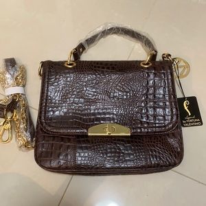 NWT Legend by Fortuna Valentino handbag